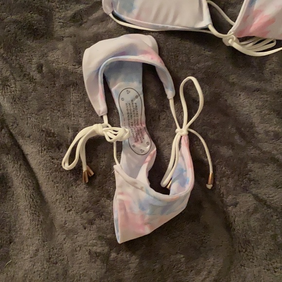 Tie dye thong bikini never worn - Picture 5 of 5